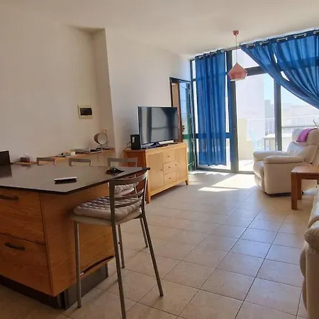 2 Bedroom Penthouse, Ac *
